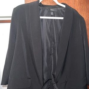 Forever 21 black blazer